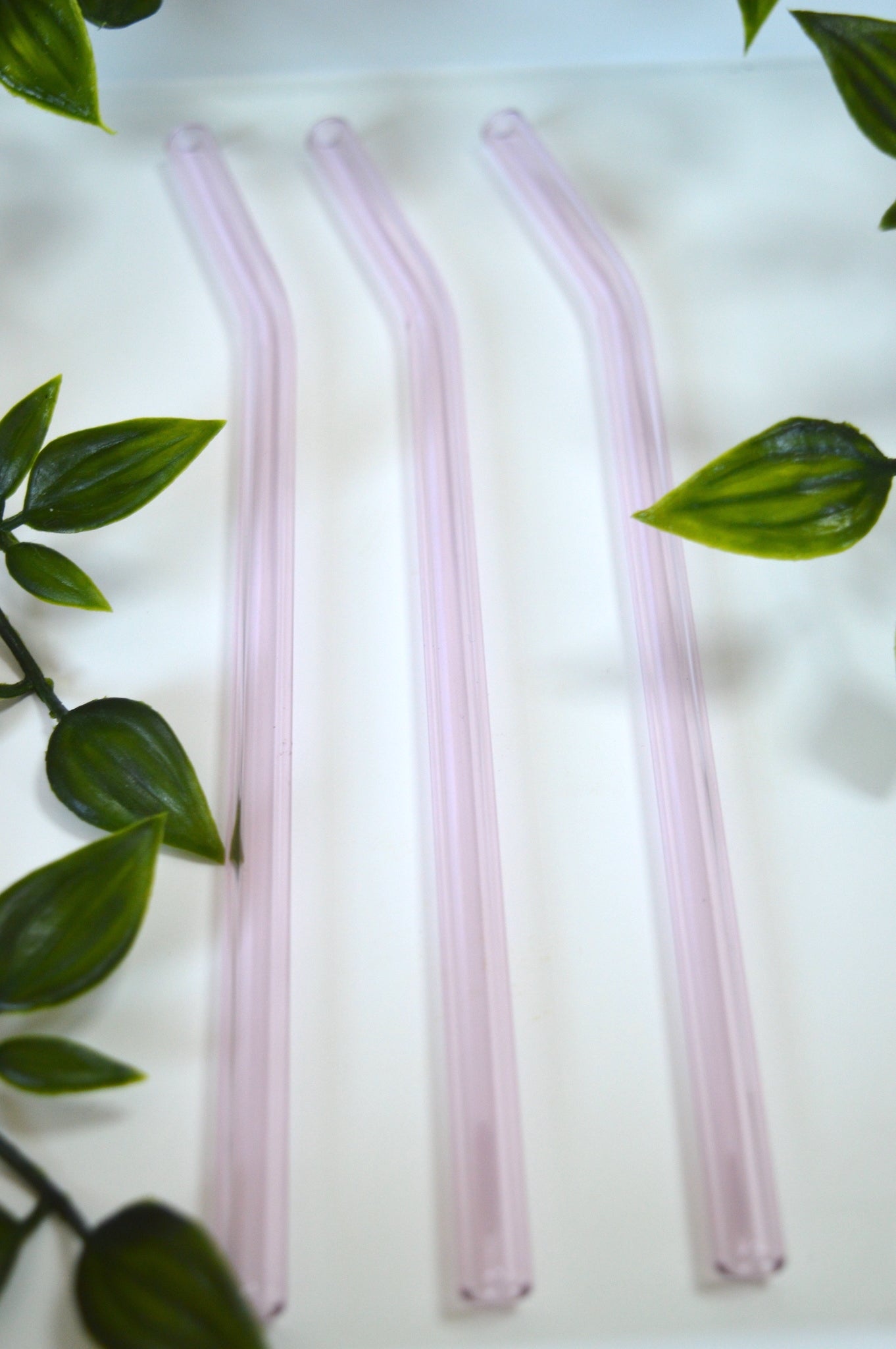 Pink Reusable Glass Straw (1 straw)