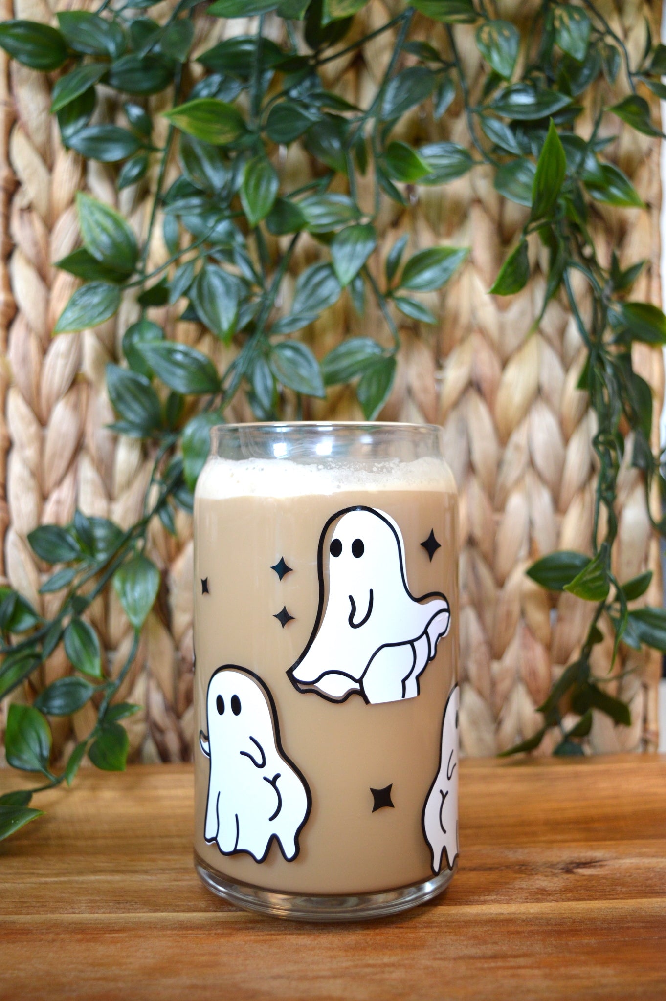 Cute Little Ghost Frosted Glass Can W/ Bamboo Lid 16 Oz Glass Cup